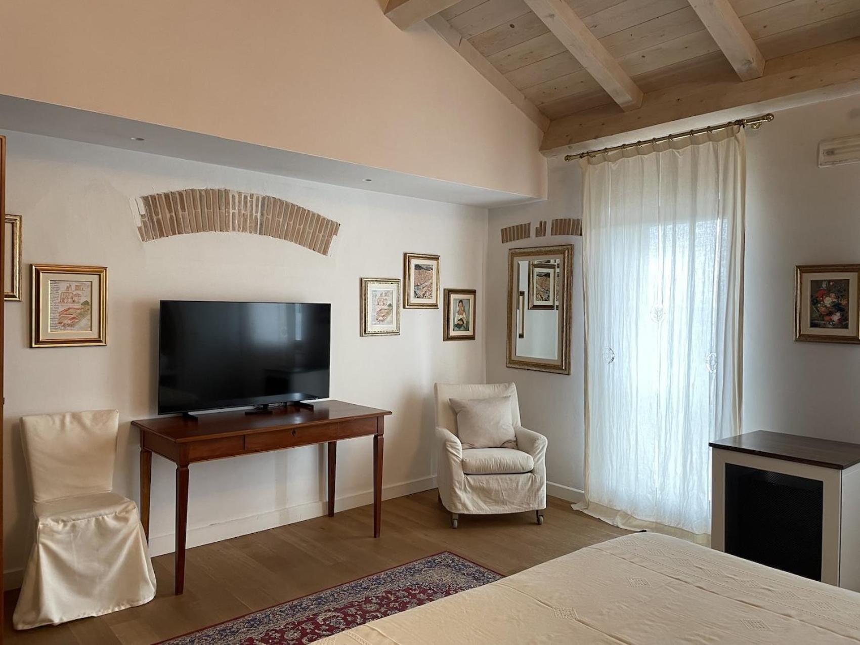 I Casali Di Colle Monte Villa San Giuliano di Puglia Room photo